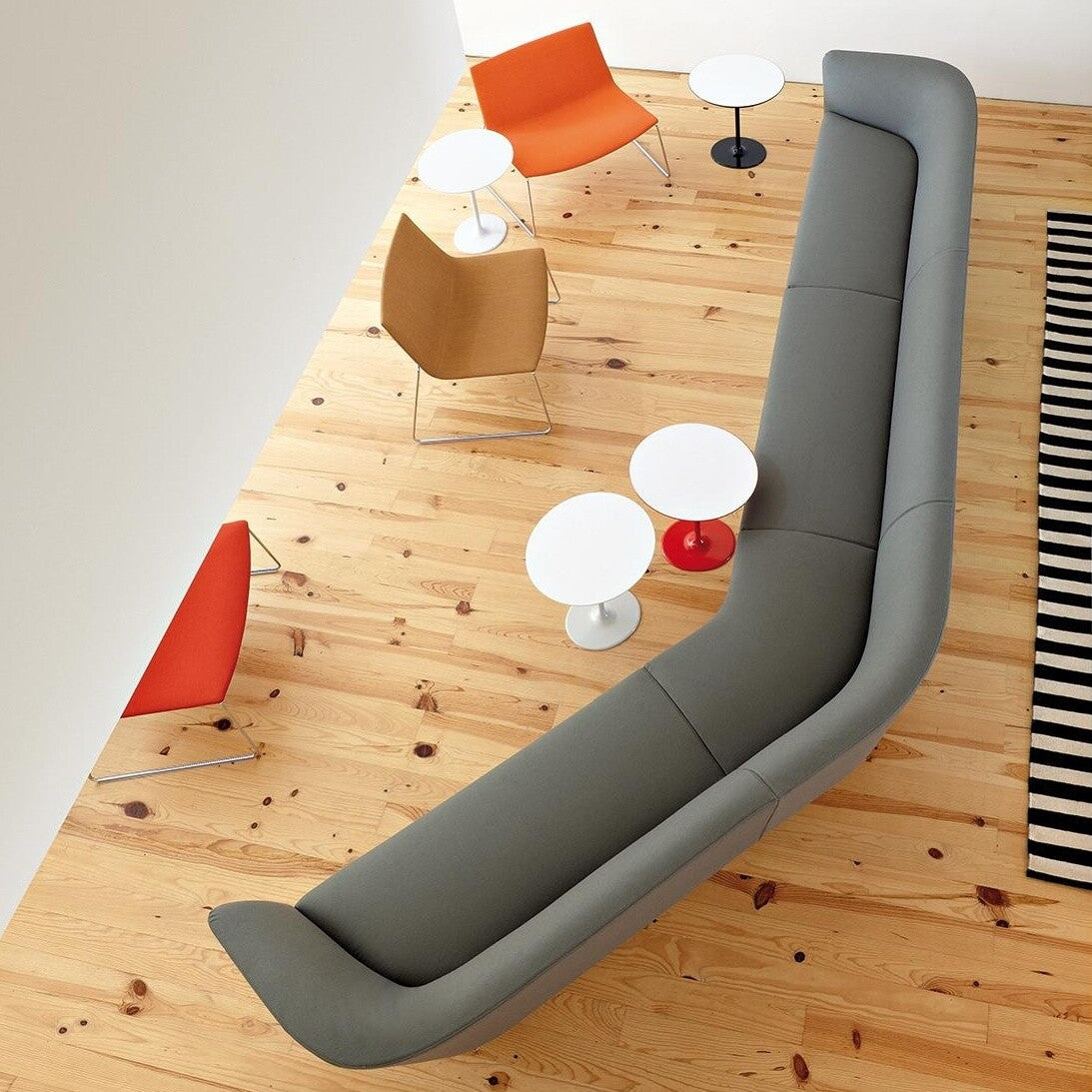 Dizzie Beistelltisch Weiß