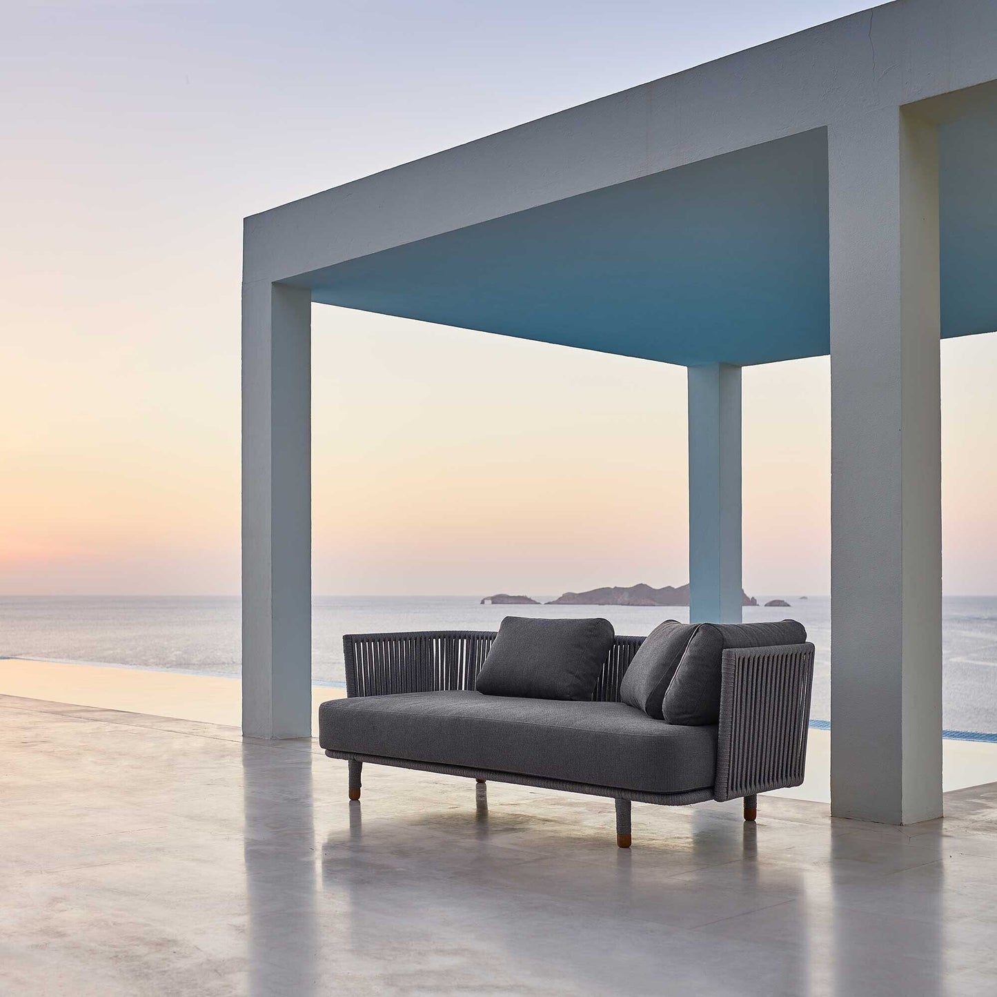 Moments 3-Sitzer Outdoor Sofa