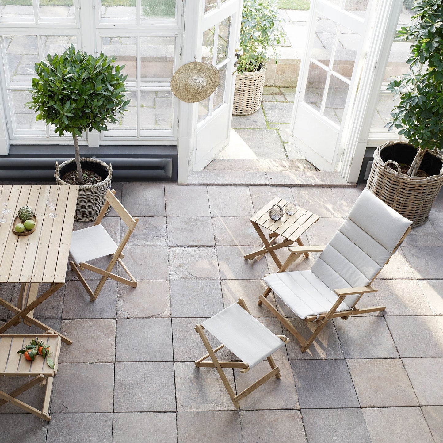 BM5868 Garten Beistelltisch klappbar