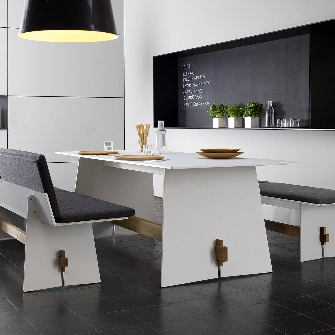 Tension Outdoor Tisch 90x220x73cm Schwarz