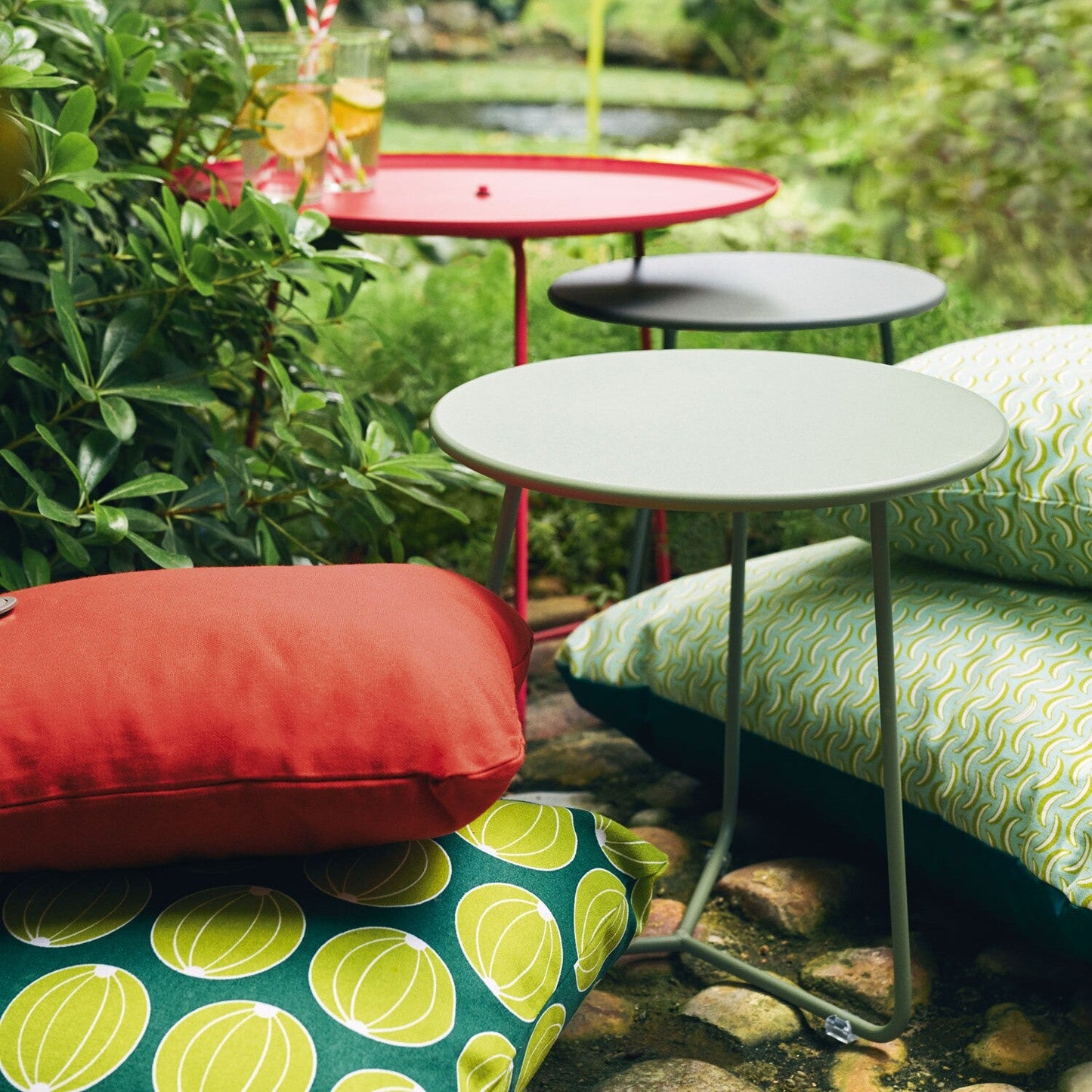 Cocotte Garten-Beistelltisch/ Hocker