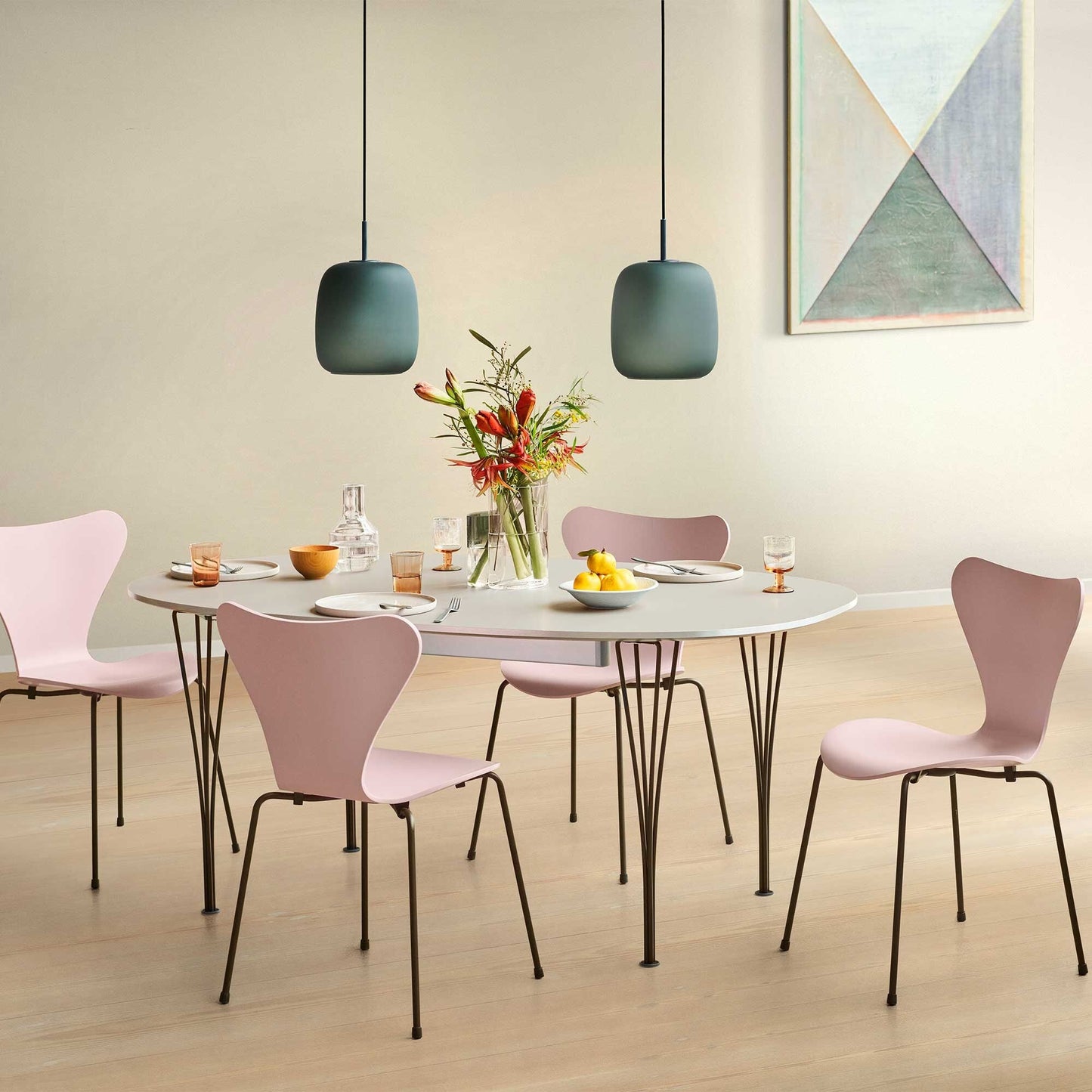 B612 Super-elliptischer Tisch Laminat 150x100x72cm