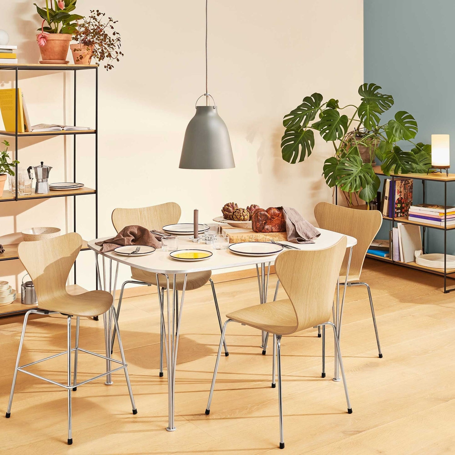 B612 Super-elliptischer Tisch Laminat 150x100x72cm