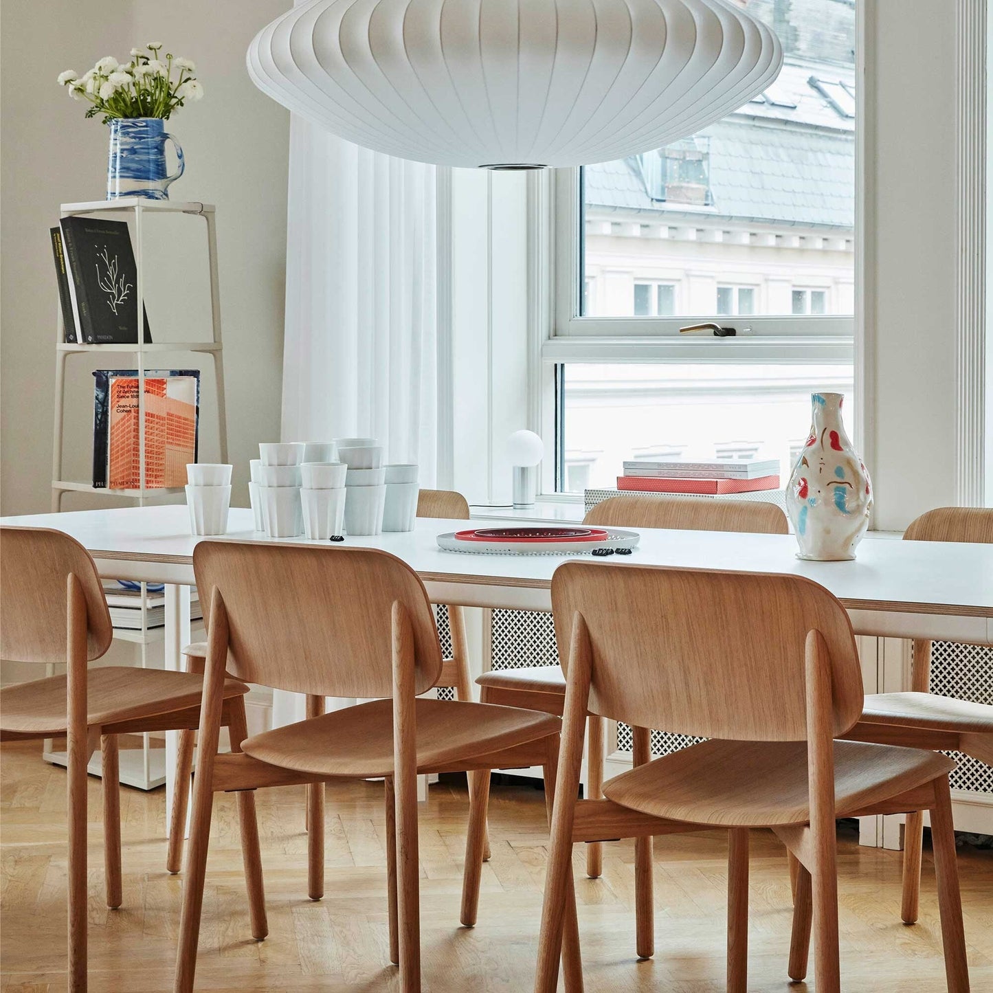 T12 Tisch Laminat Weiß