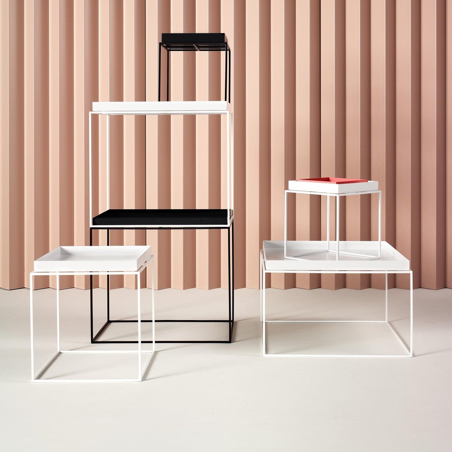 Tray Beistelltisch M Schwarz