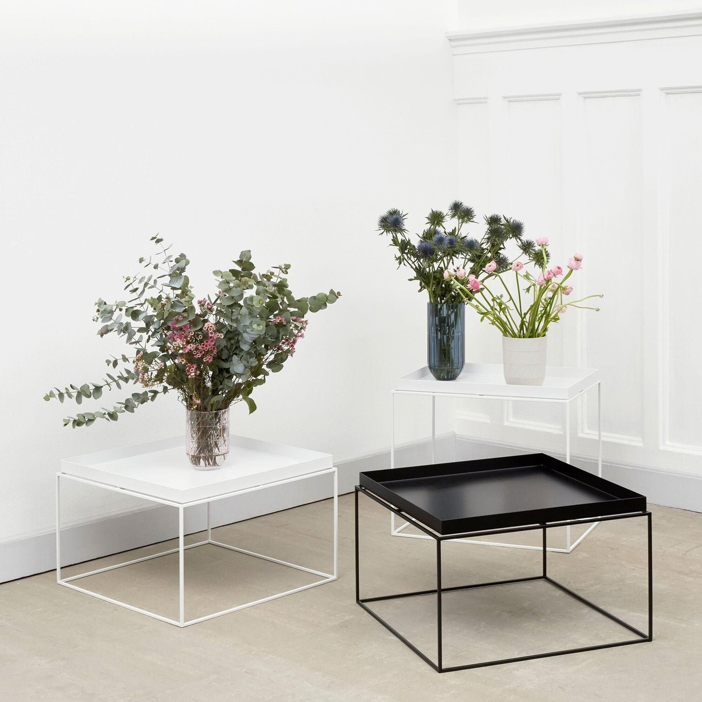 Tray Couchtisch Schwarz