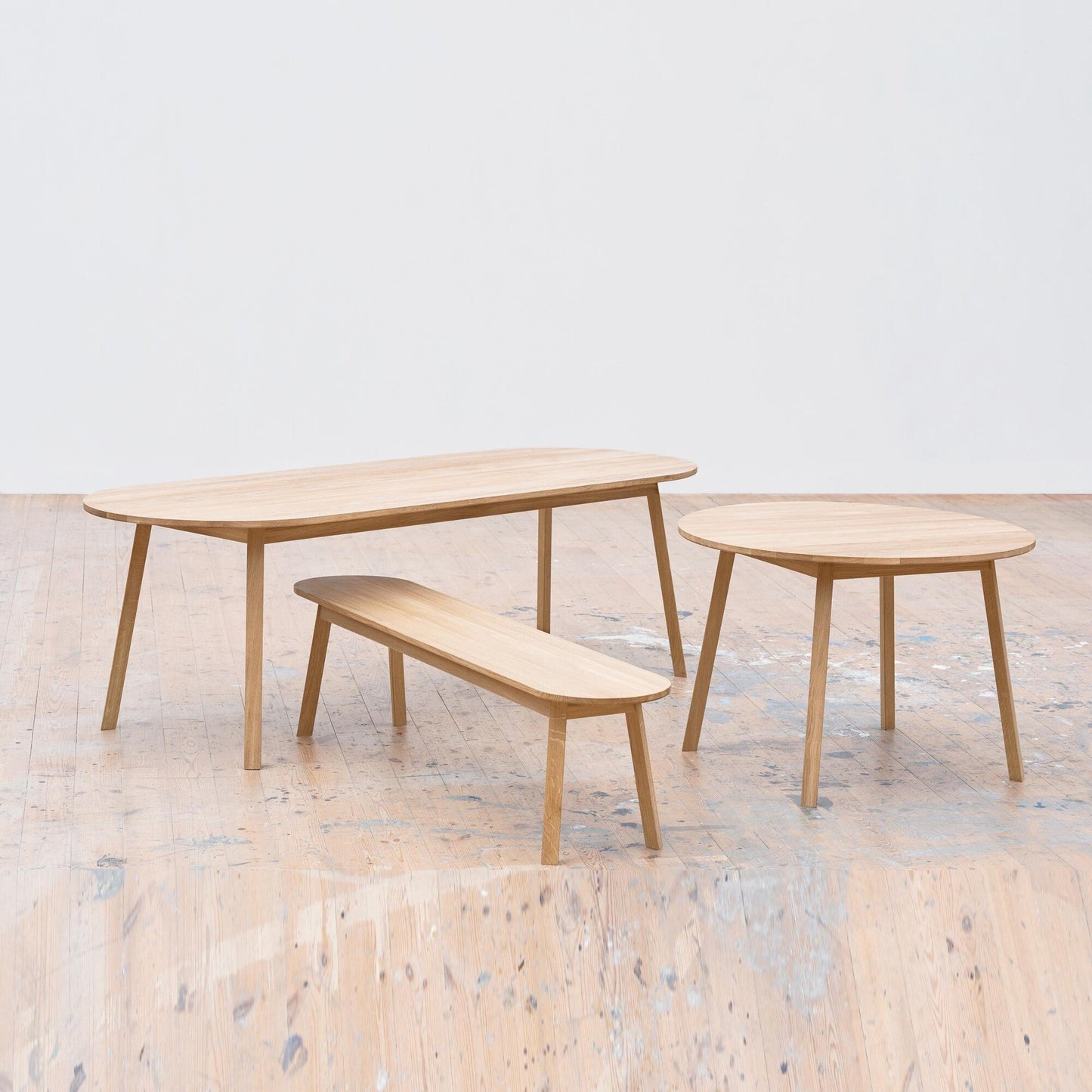 Triangle Leg Tisch 250x85x74cm Natur