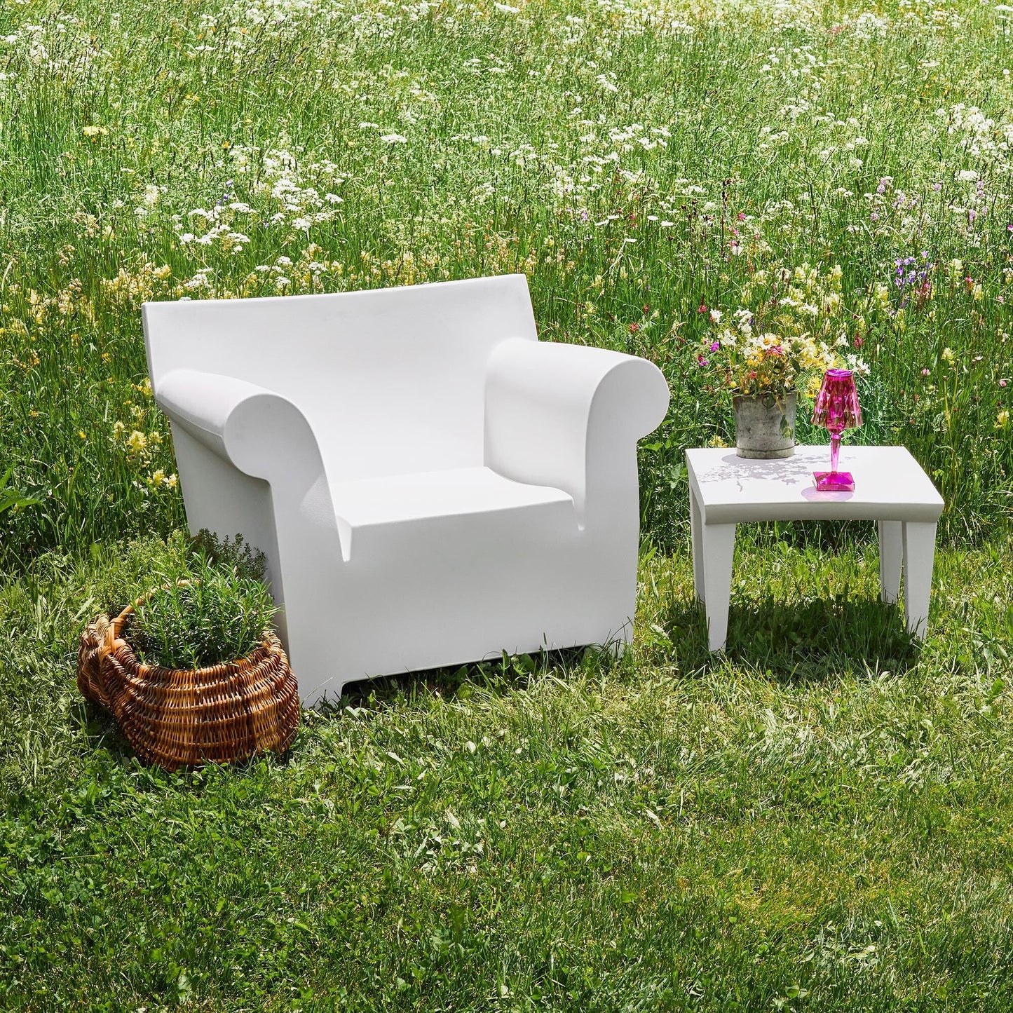 Bubble Club Garten Beistelltisch
