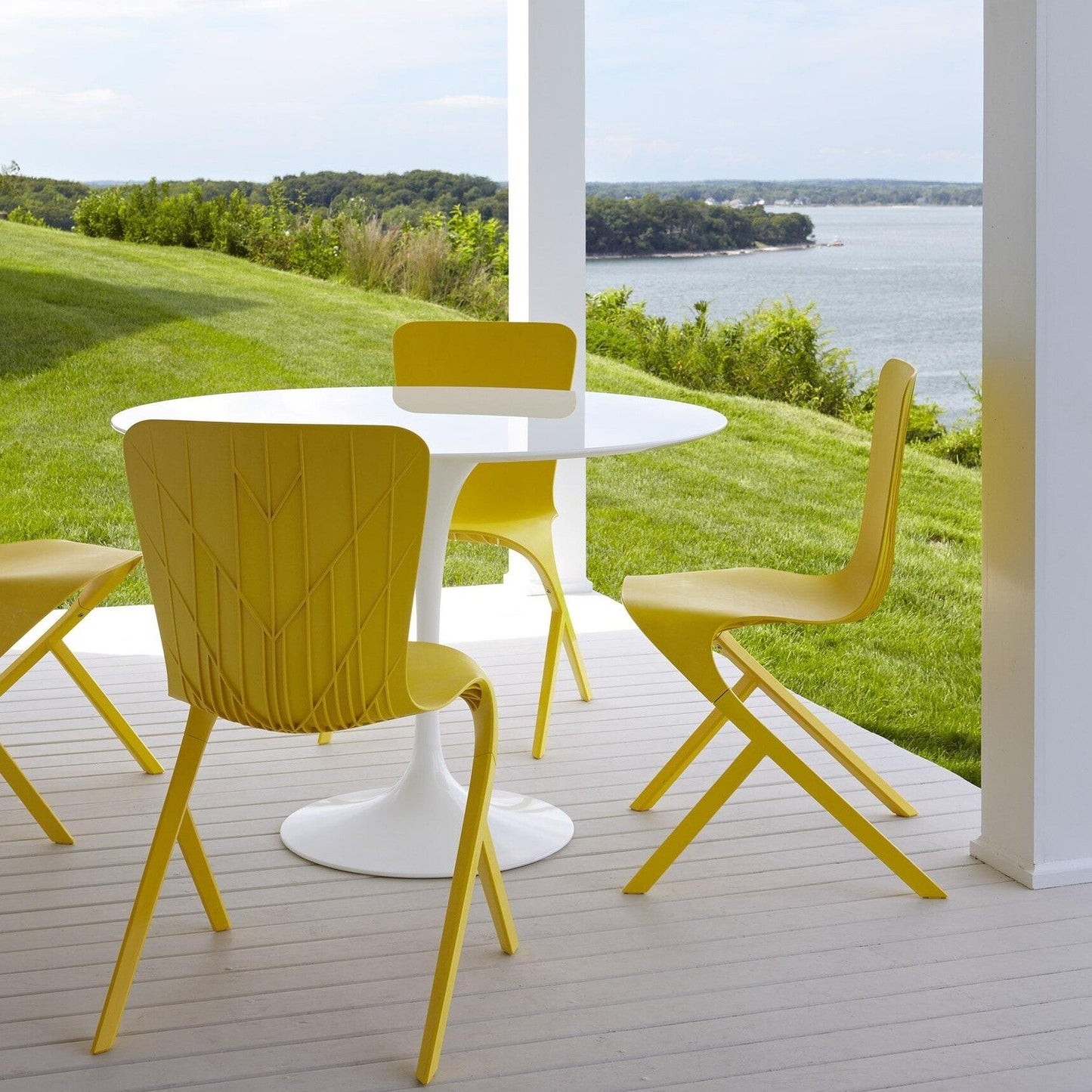 Saarinen Gartentisch Ø107cm Weiß