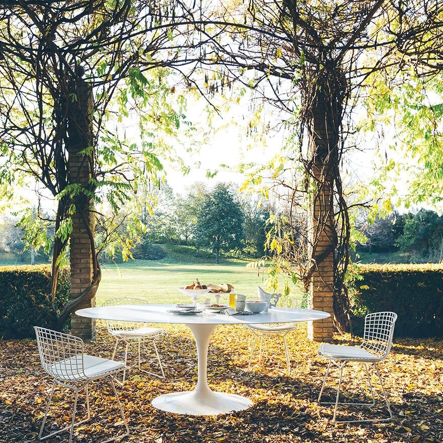 Saarinen Gartentisch Oval 198cm Weiß