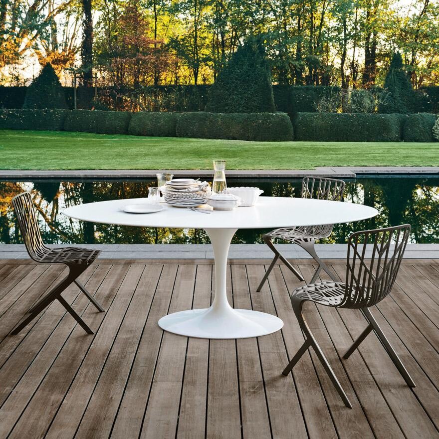 Saarinen Gartentisch Oval 198cm Weiß