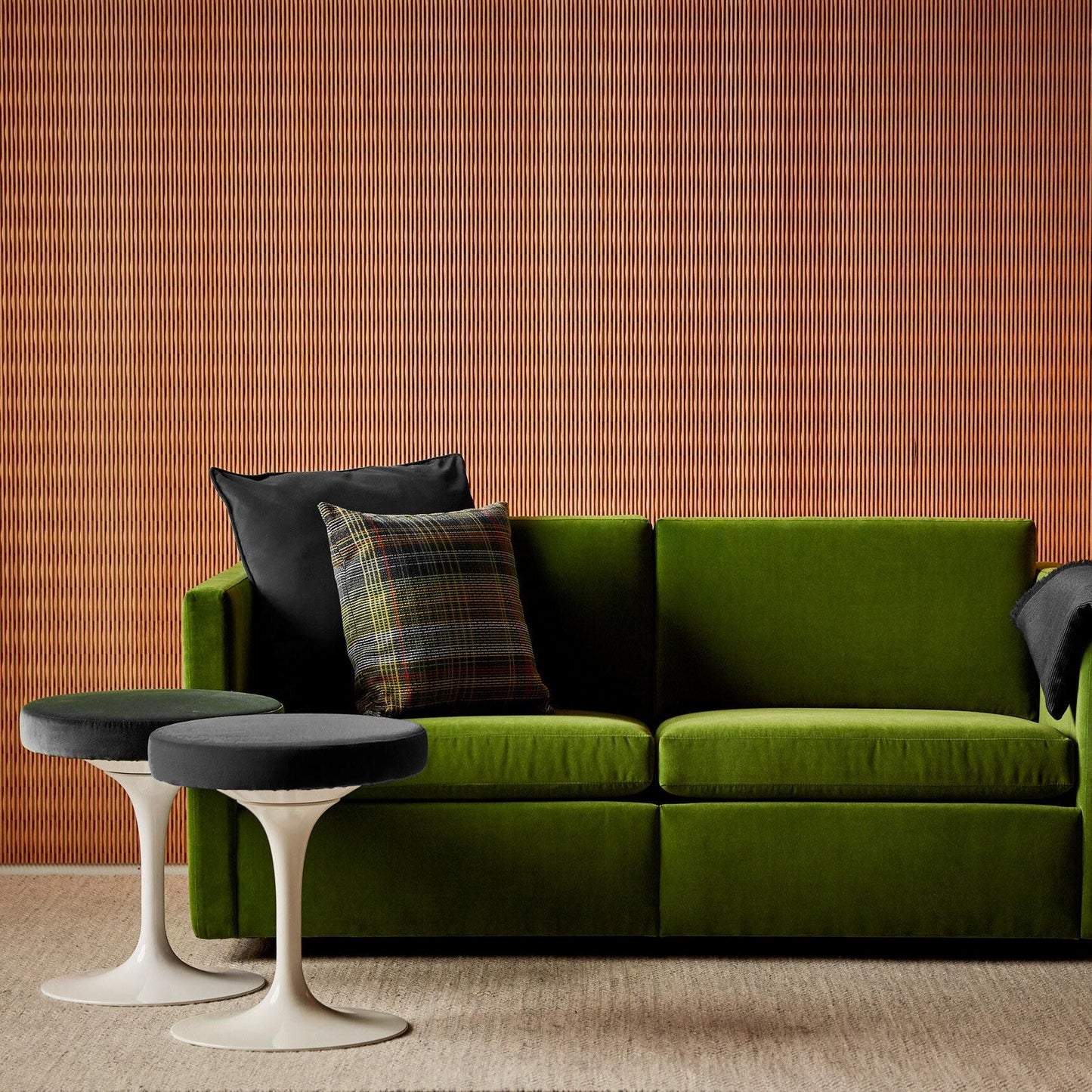 Tulip Eero Saarinen Hocker Schwarz