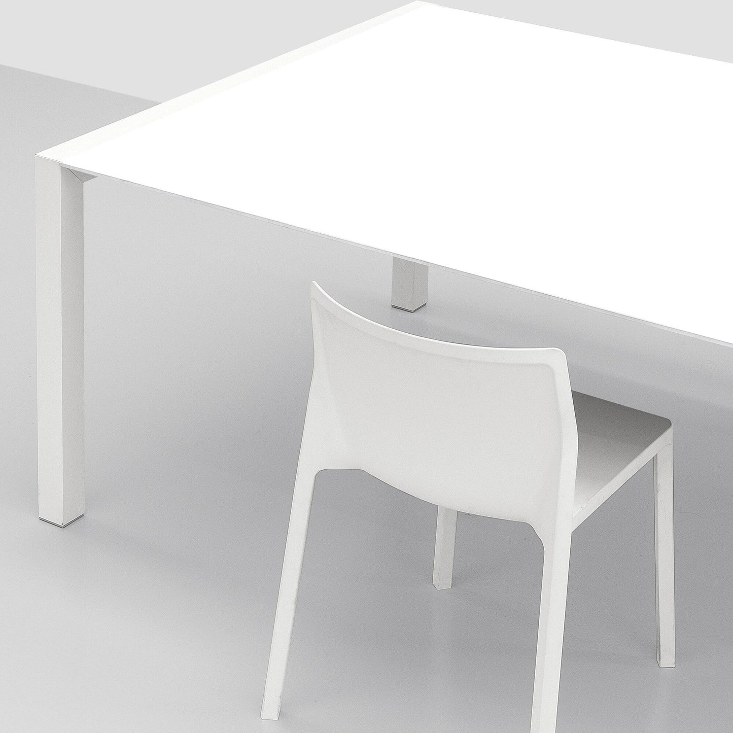 Sushi Pure White Tisch Weiß
