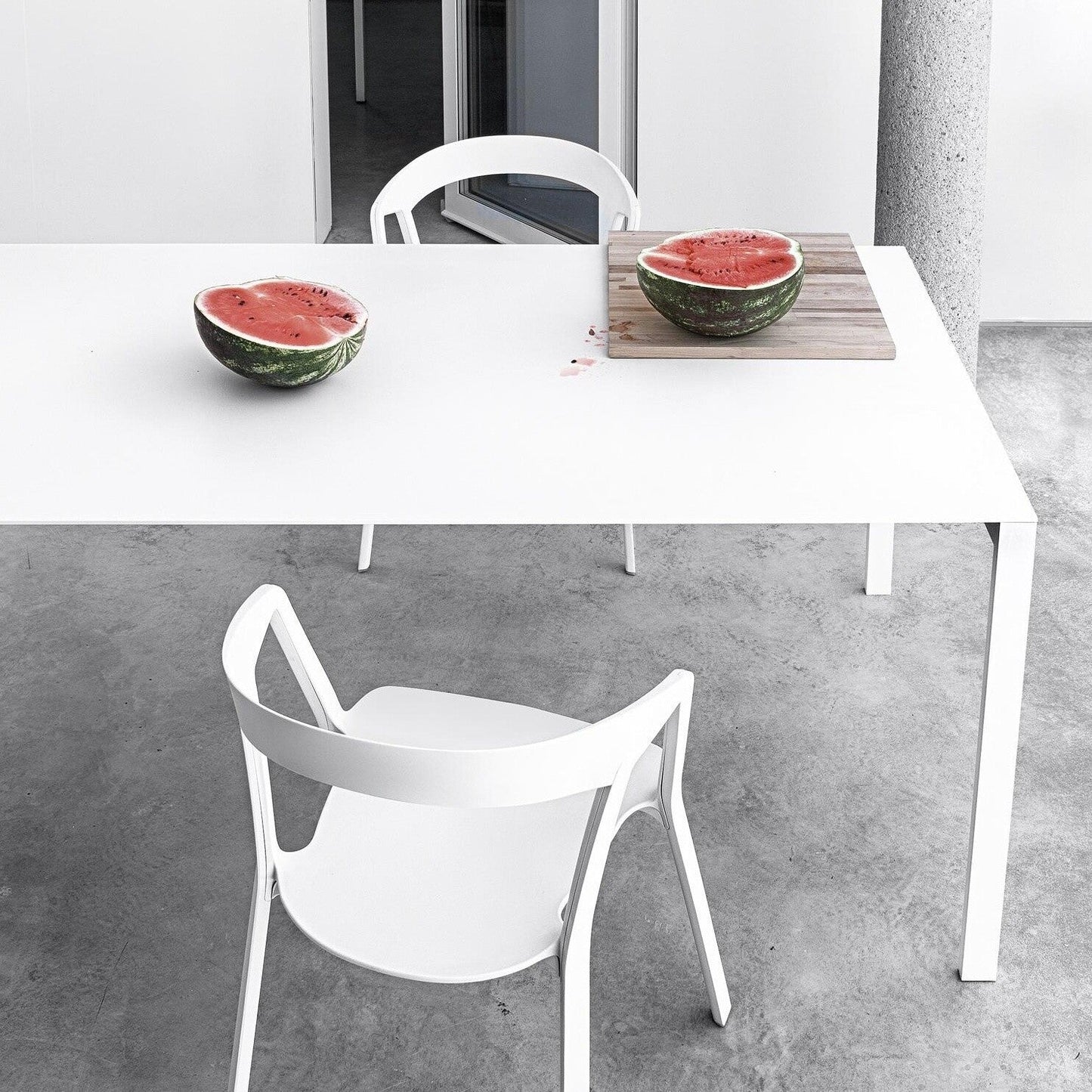Thin-K Aluminium Tisch Weiß
