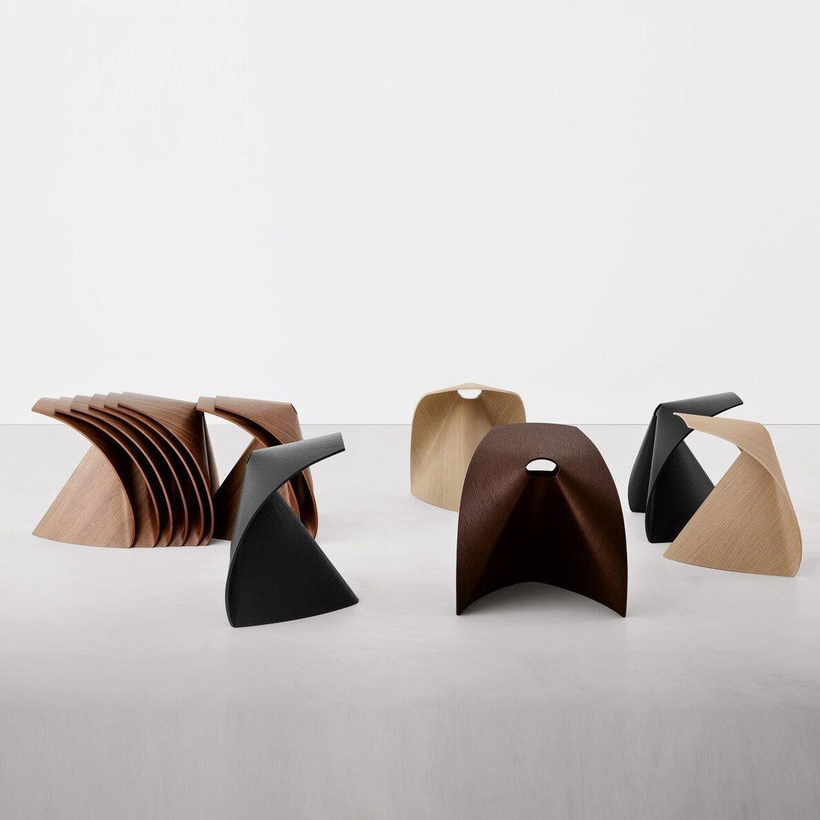 AP S51 Hocker Schwarz