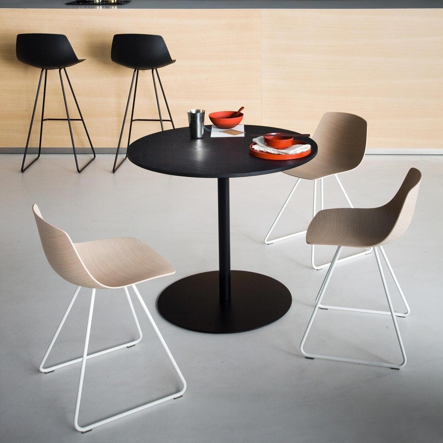 Brio Bistrotisch Gestell Schwarz Rund H72cm Schwarz