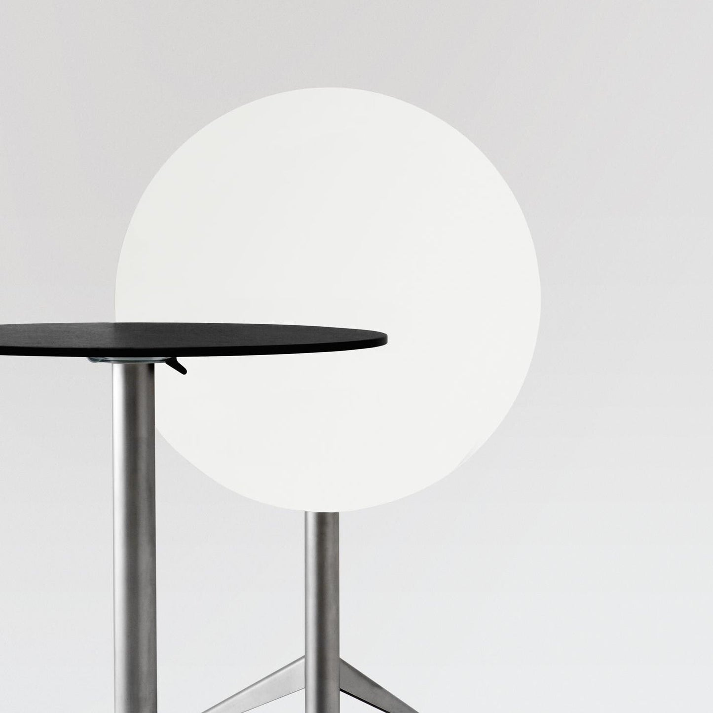 Seltz P74 Klapptisch quadratisch Schwarz