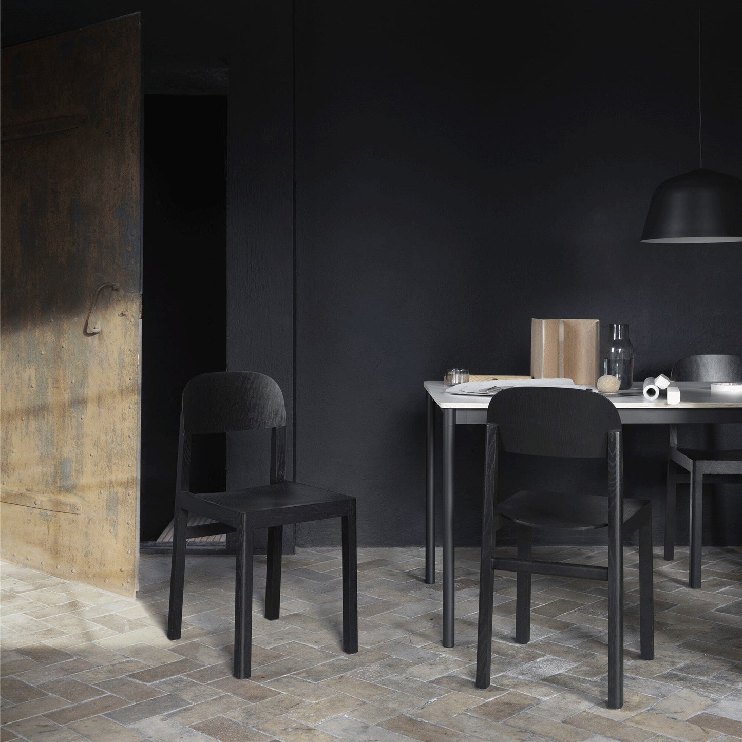 Base Tisch 190x85cm Schwarz