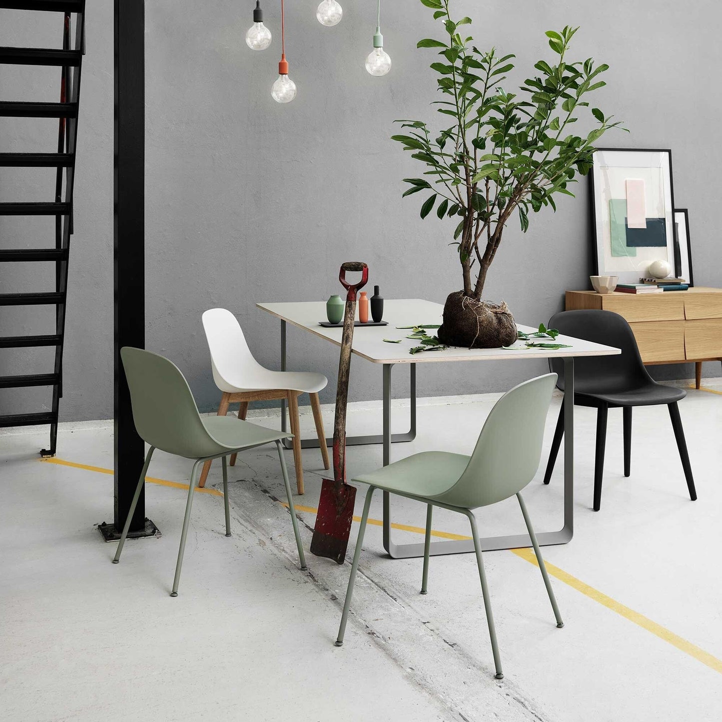 Fiber Chair Stuhl mit Rohrgestell Recycelt Weiß