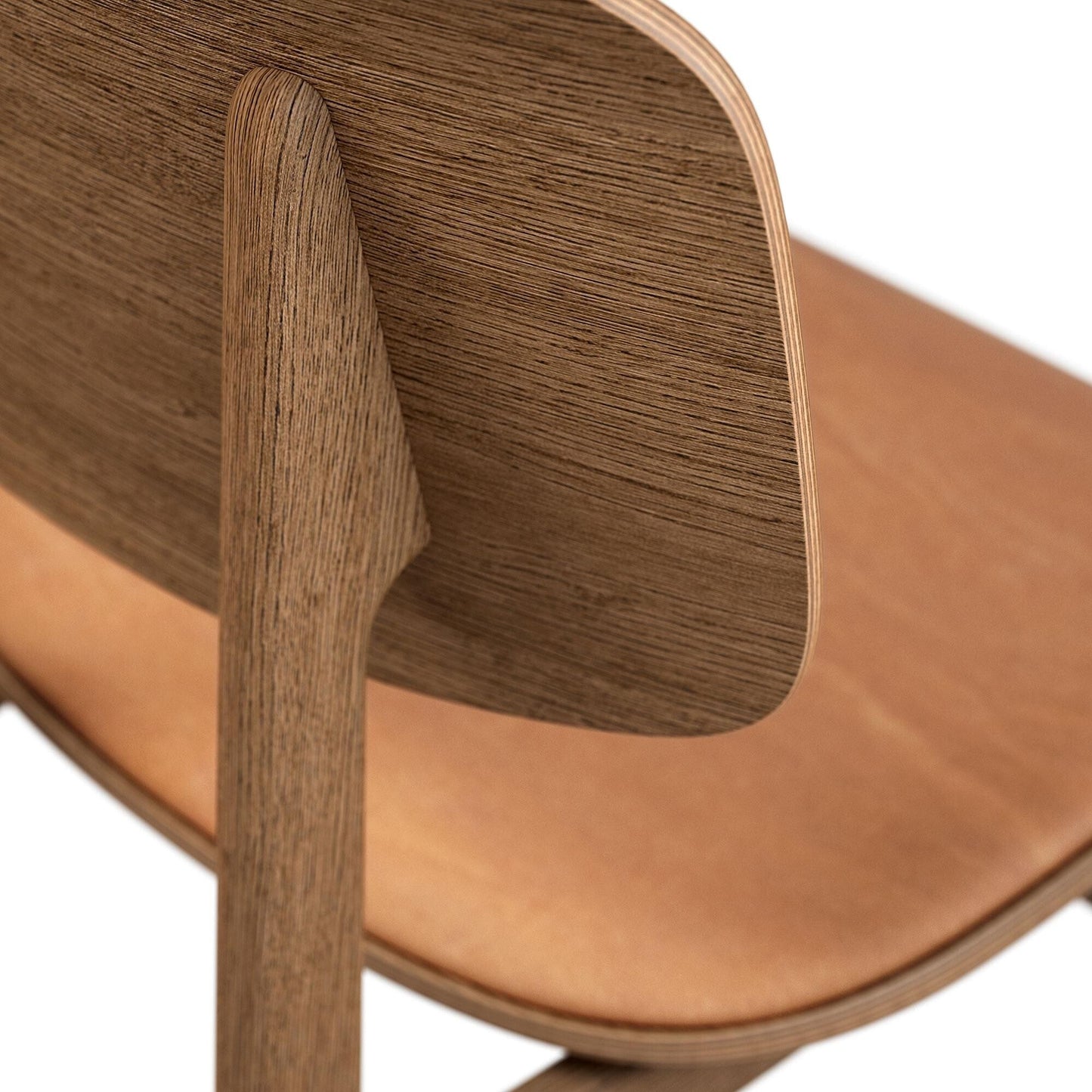 NY11 Dining Chair Leder Gestell Eiche geäuchert