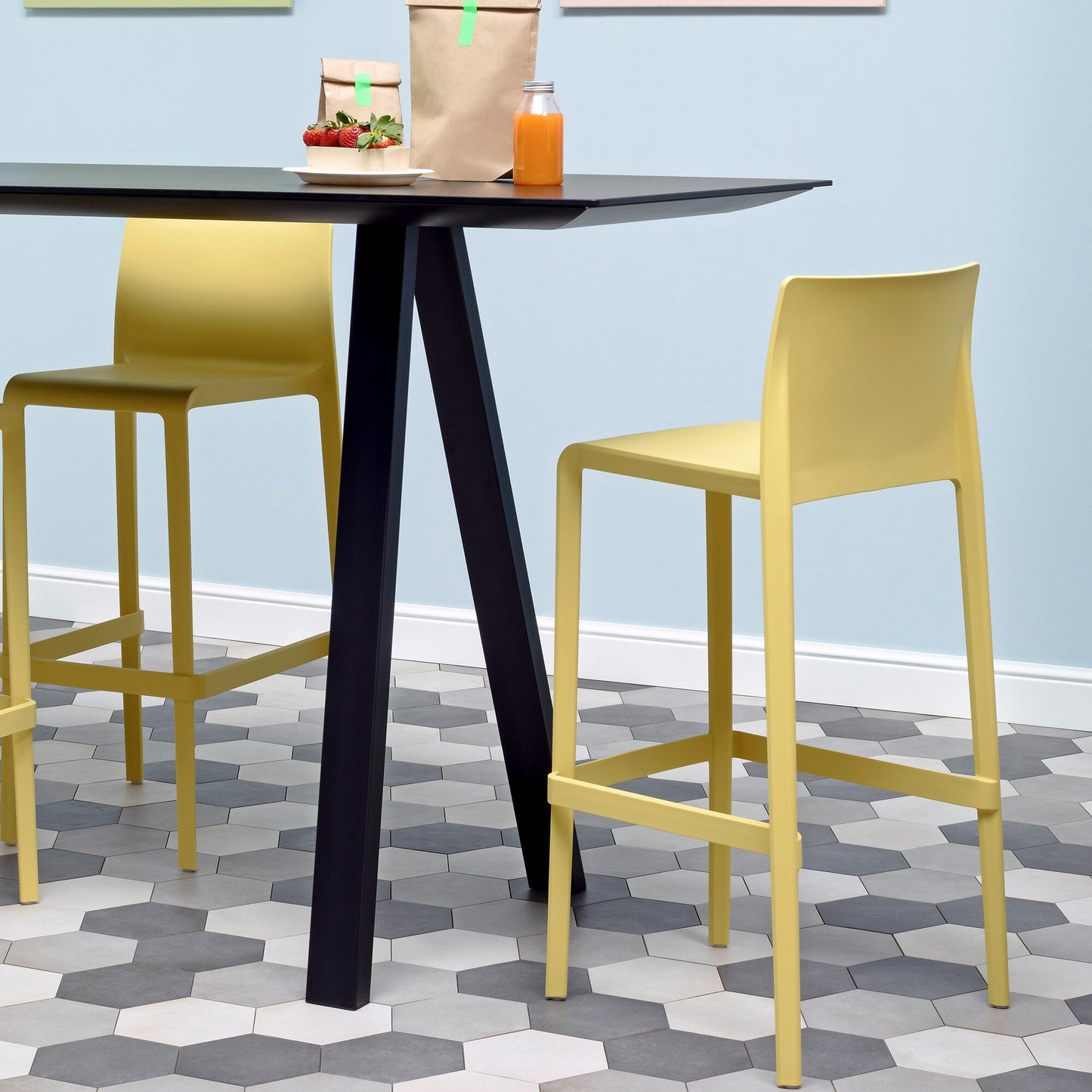 Volt 678 Outdoor Barhocker