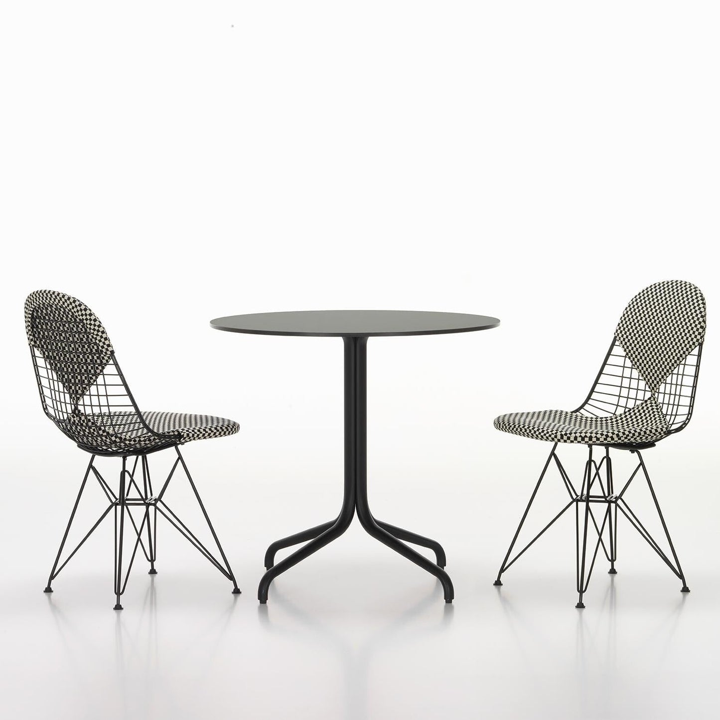 Belleville Table Outdoor Gartentisch Ø79.6cm Schwarz