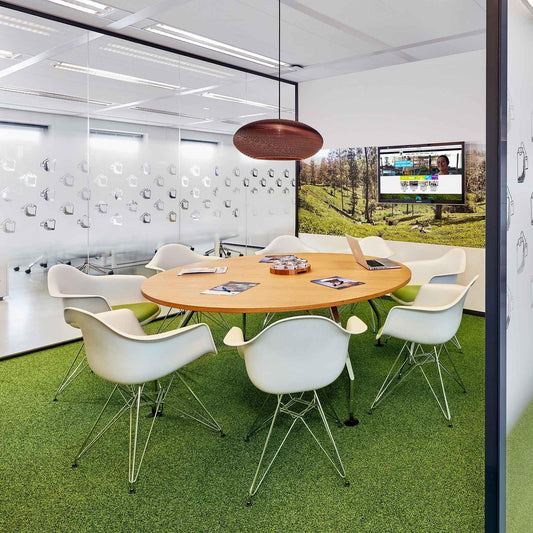 Eames Plastic Armchair DAR Gestell verchromt Weiß