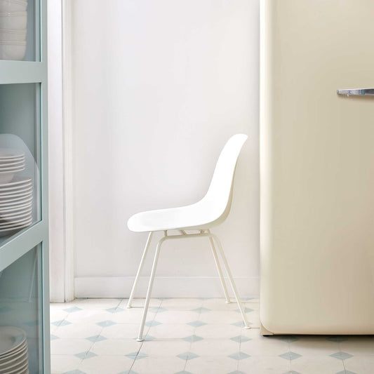 Eames Plastic Side Chair DSX Gestell weiß Weiß