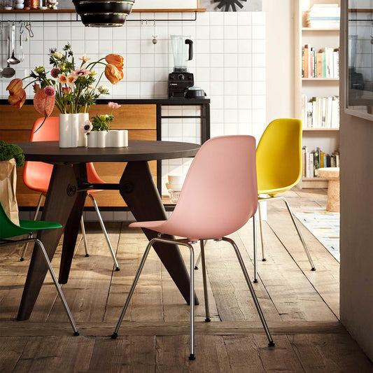 Eames Plastic Side Chair DSX verchromt Weiß