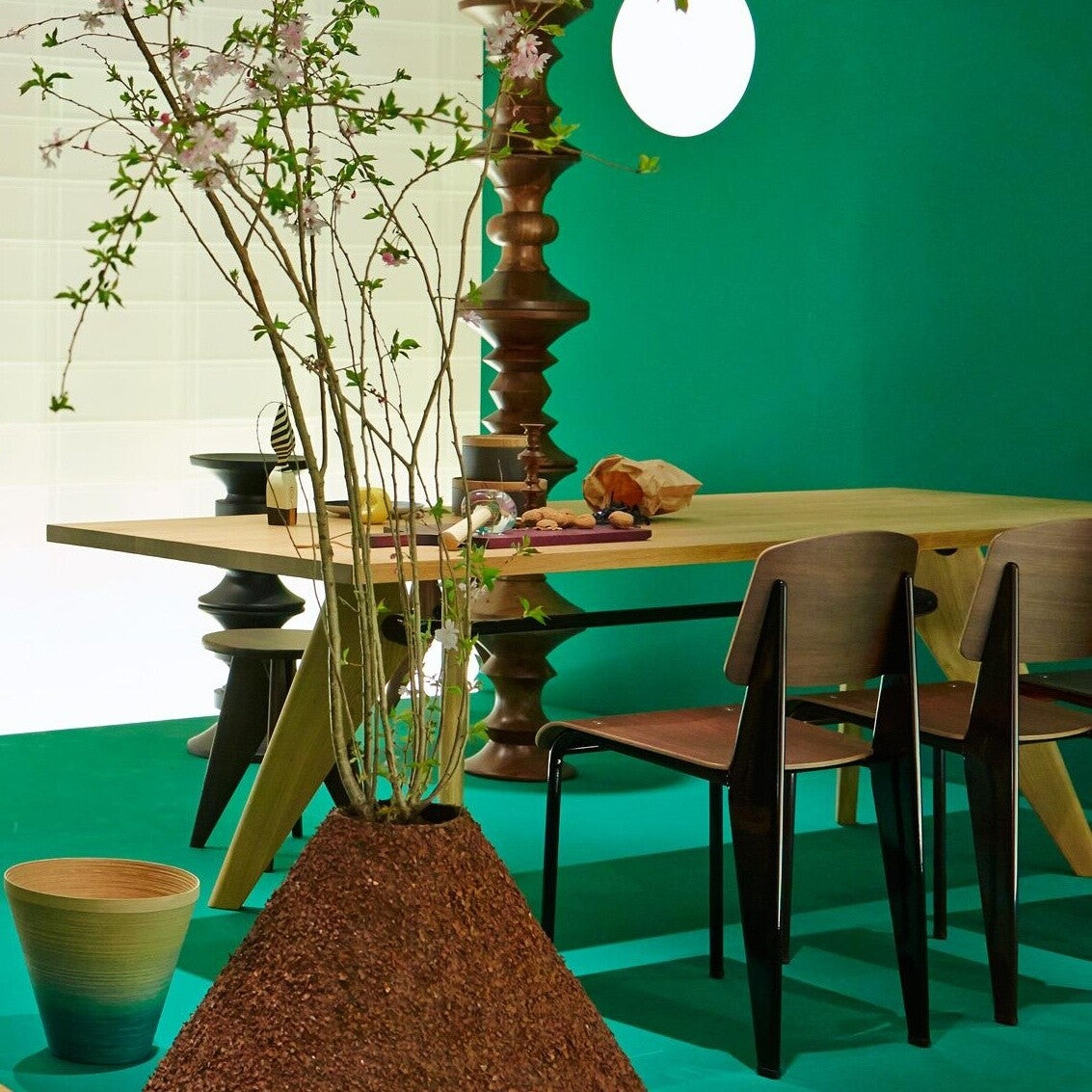 Table Solvay Prouvé Tisch Schwarz