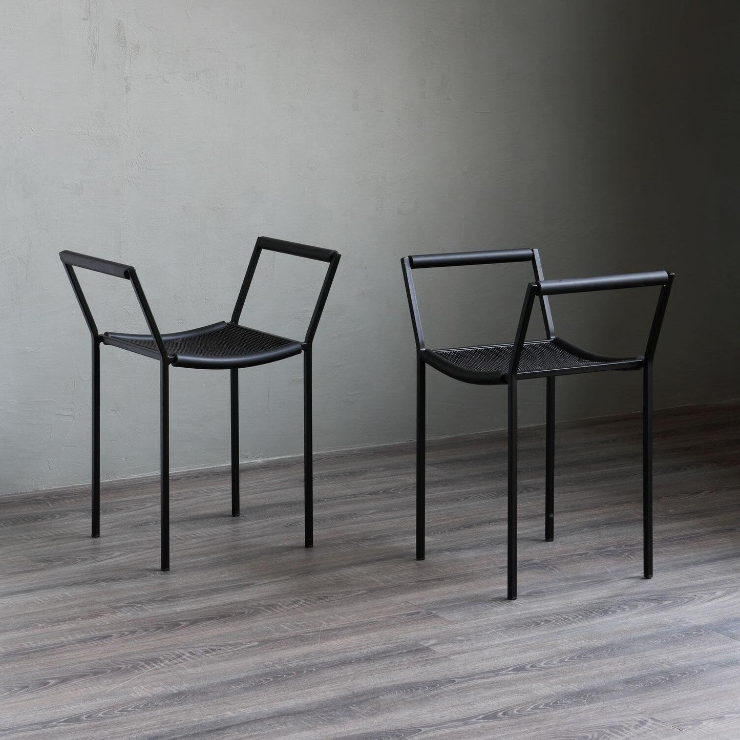 Savonarola Hocker mit Armlehnen Schwarz