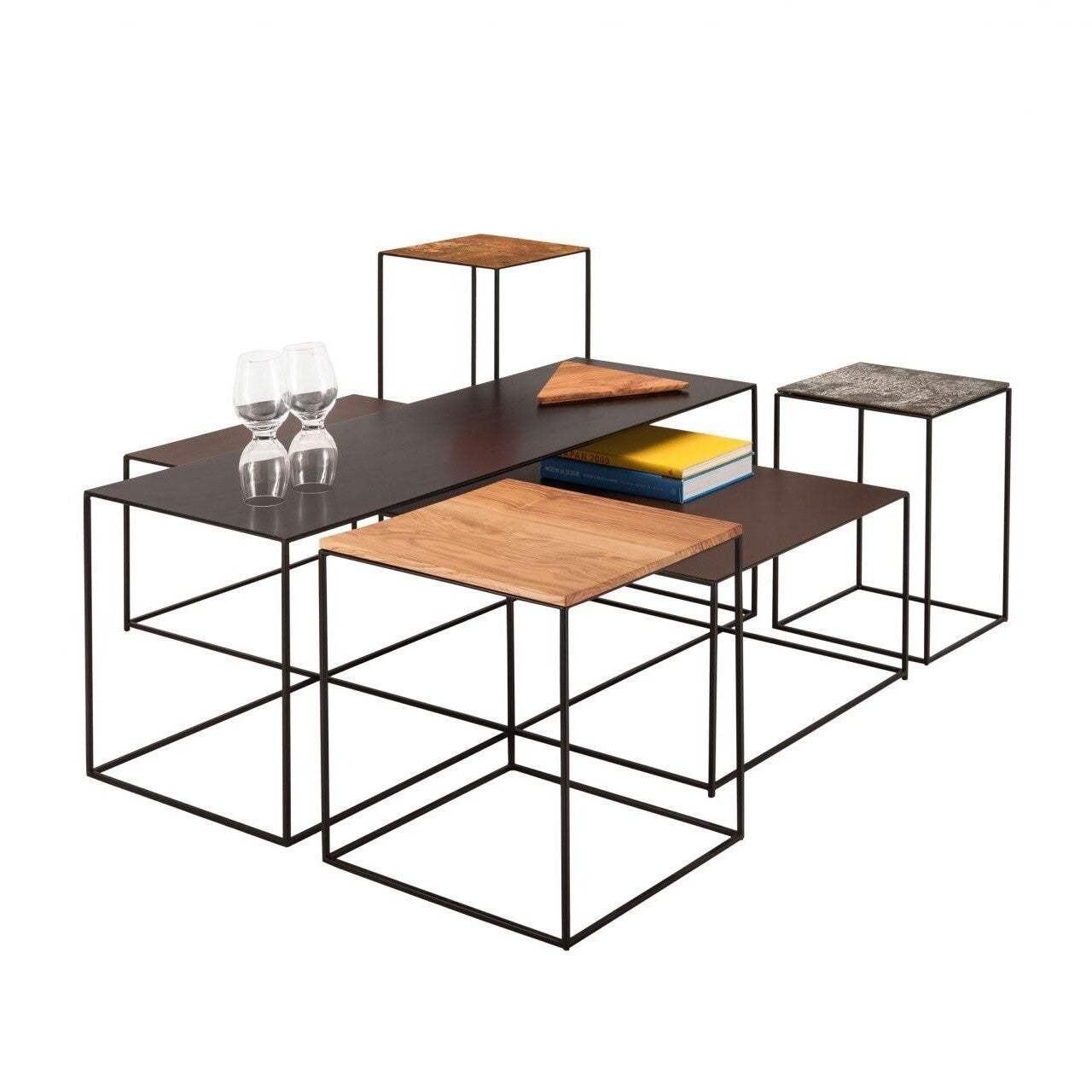 Slim Irony Art Beistelltisch 41x41x64cm Schwarz