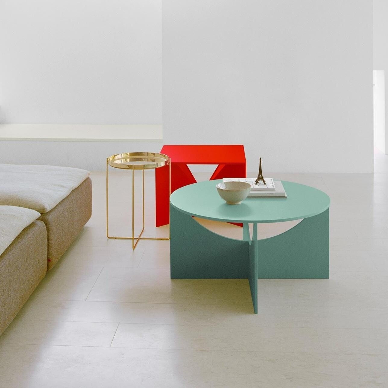 e15 FK04 Calvert Couchtisch/Beistelltisch