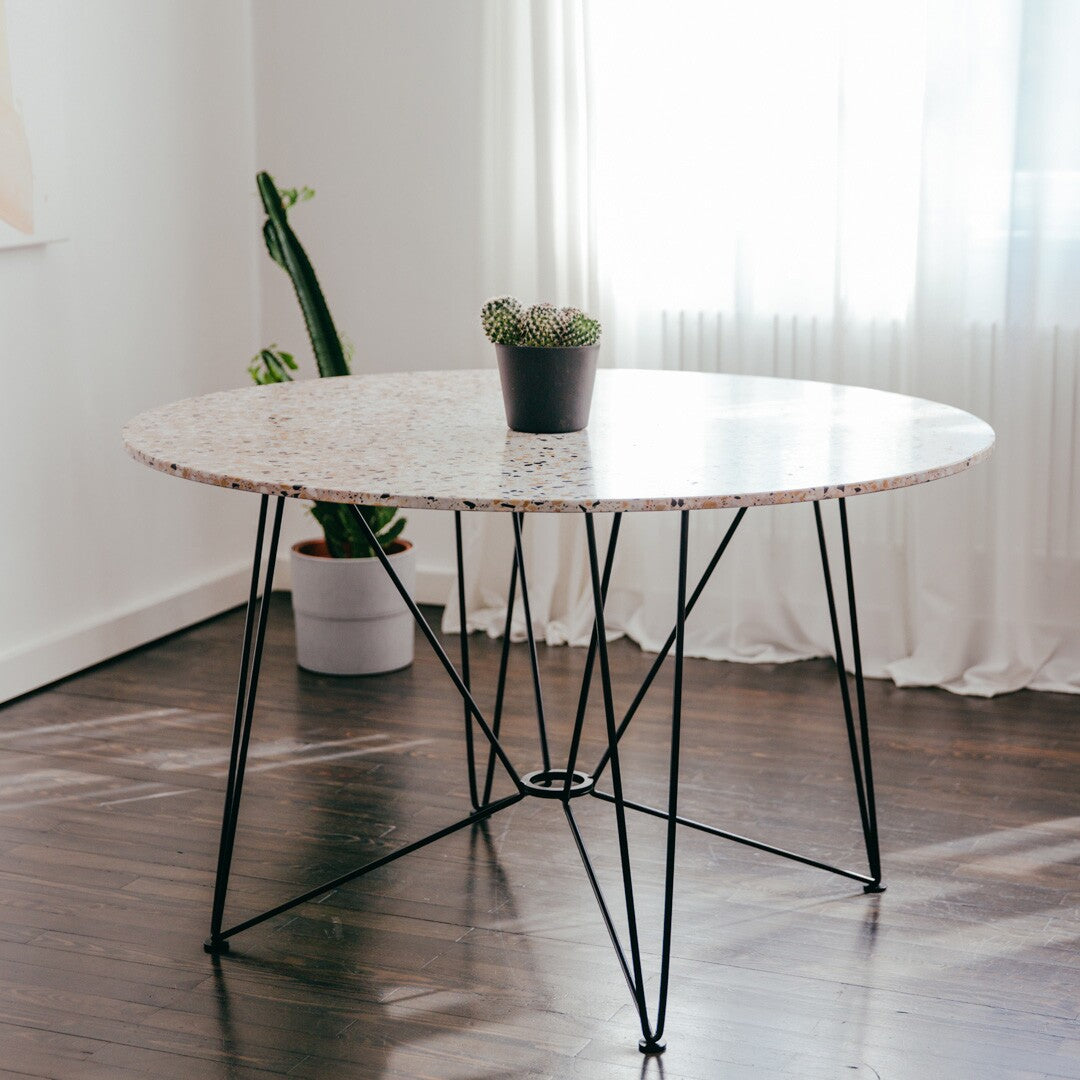 The Ring Table Esstisch Terrazzo Ø120cm Schwarz