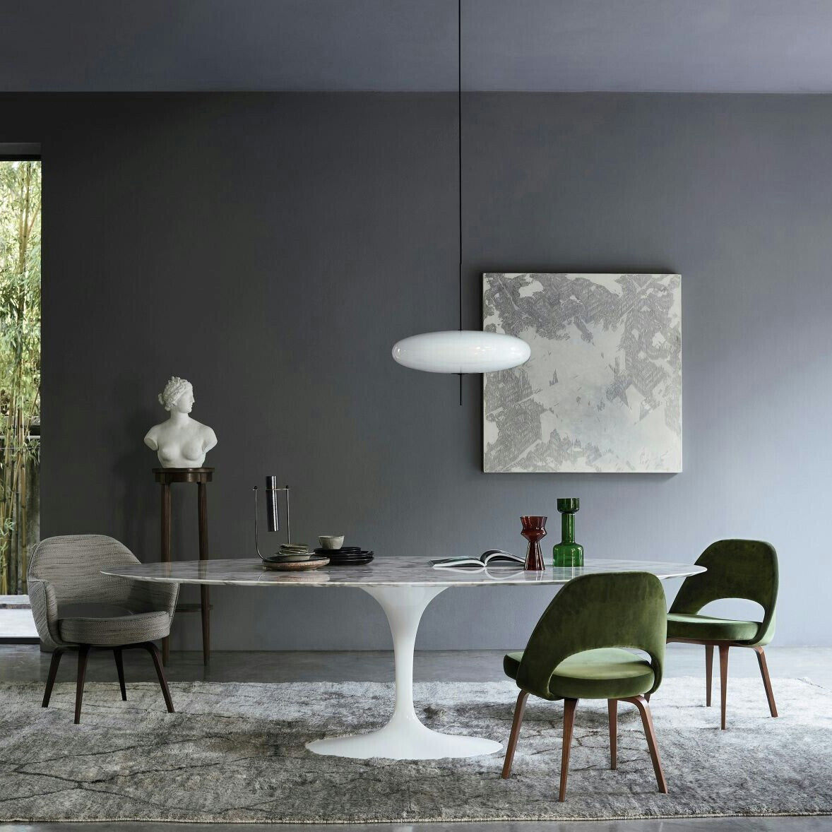 Saarinen Esstisch oval 198cm Marmor Schwarz