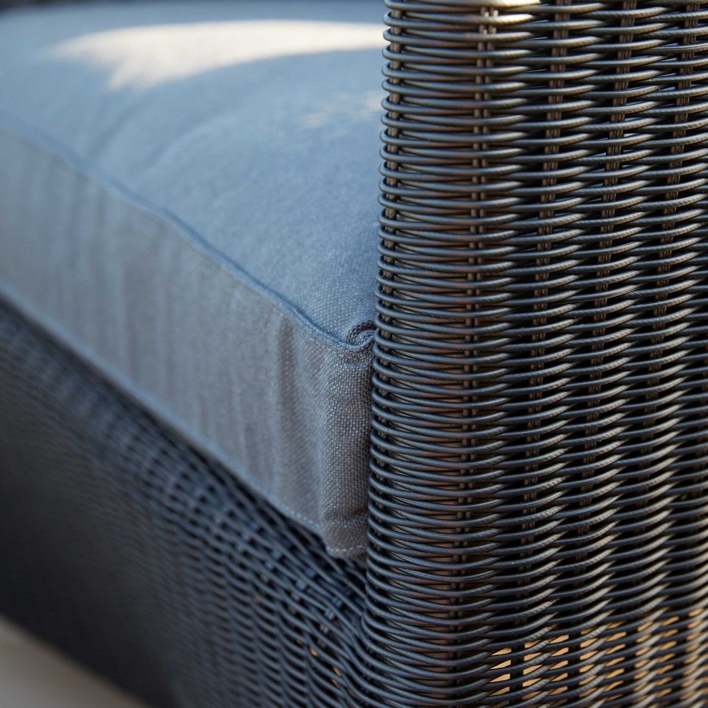 Diamond Outdoor Lounge Sessel Taupe