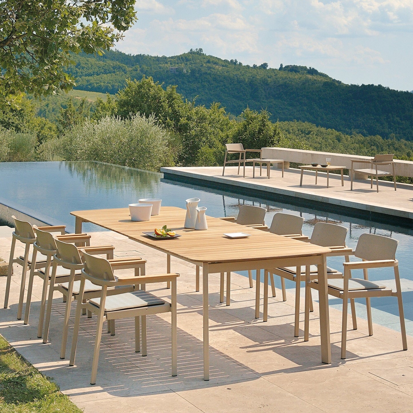 Shine Gartentisch 225x100cm Natur