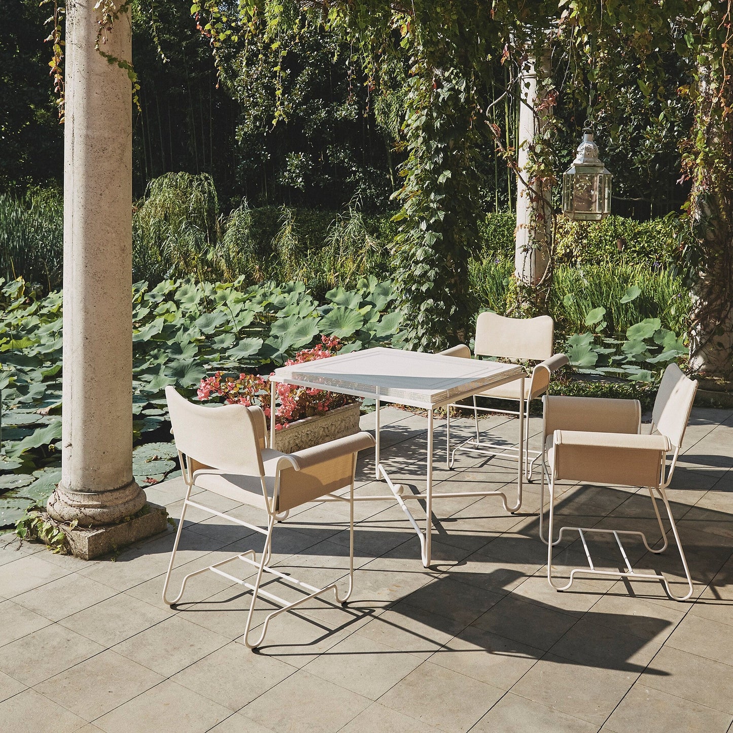 Tropique Gartenesstisch 90x90cm Weiß