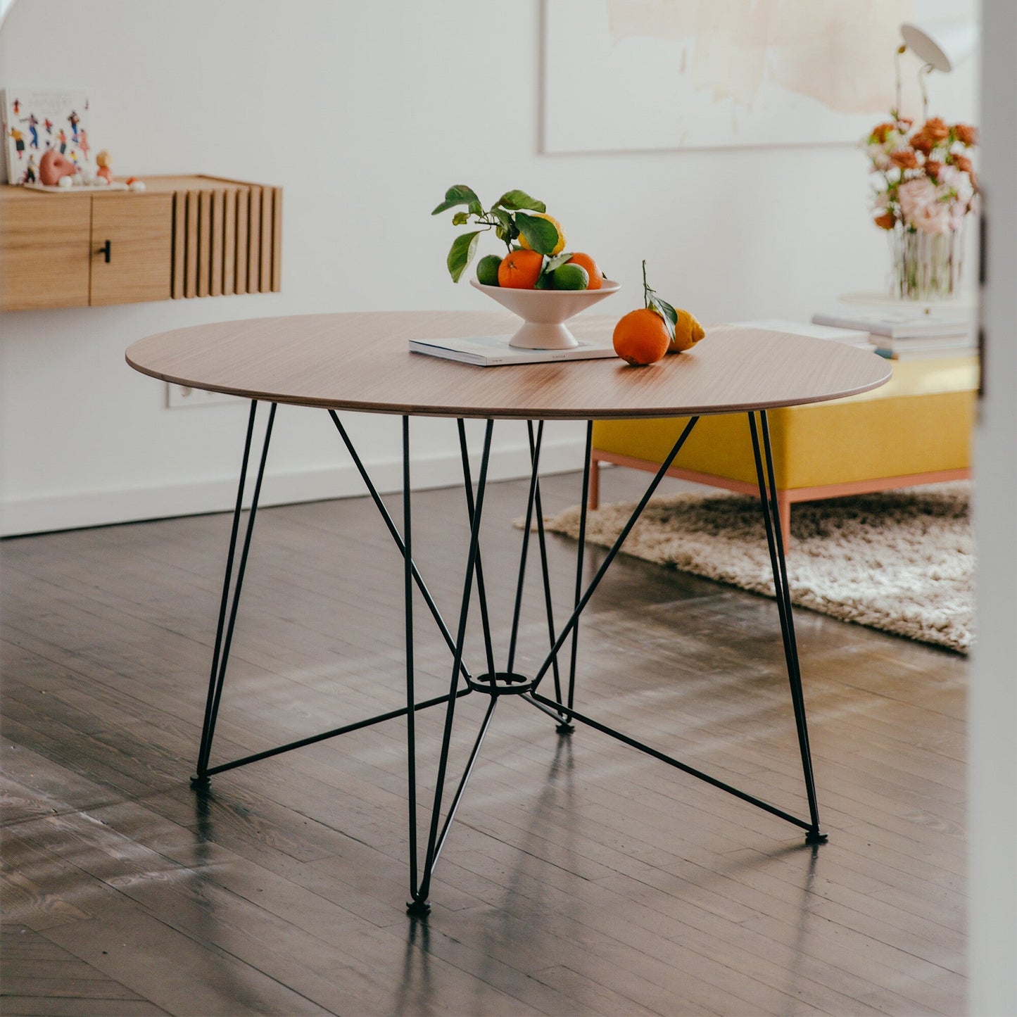 The Ring Table Esstisch Furnier Ø120cm Schwarz