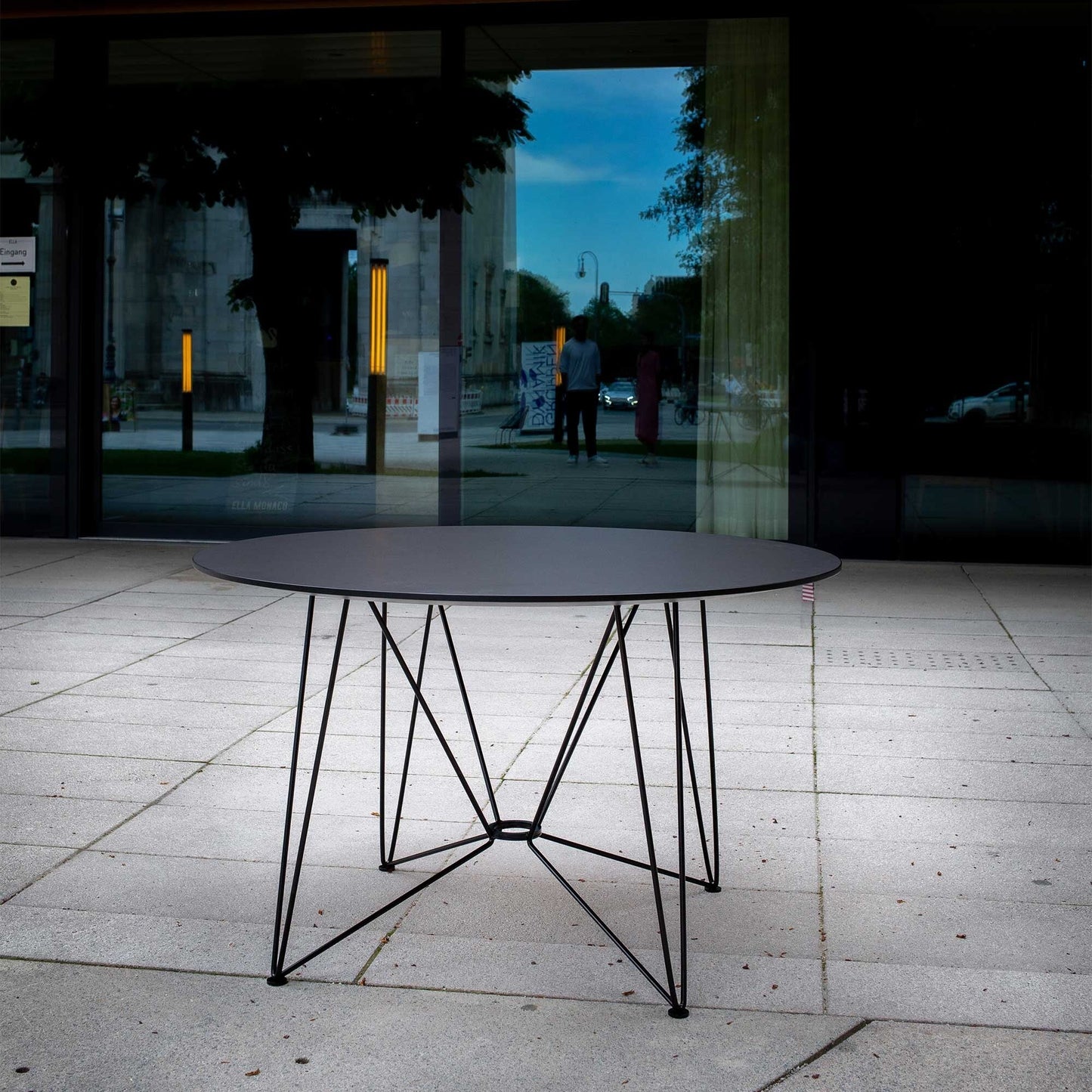 The Ring Table Esstisch HPL Ø120cm Weiß