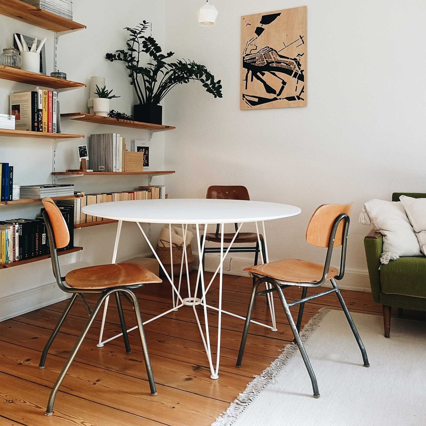 The Ring Table Esstisch HPL Ø120cm Weiß