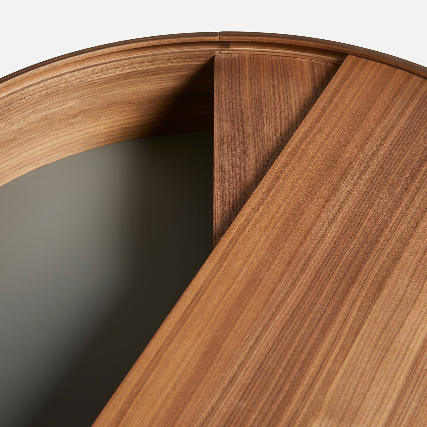 Arc Couchtisch Ø 66cm Schwarz
