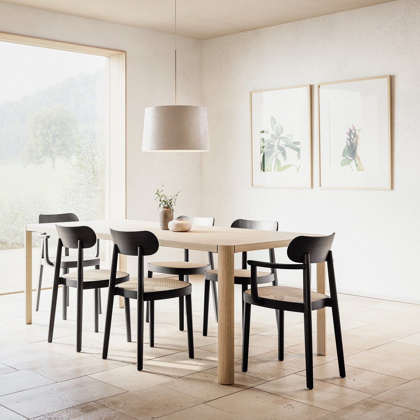 118 Stuhl mit Rohrgeflecht