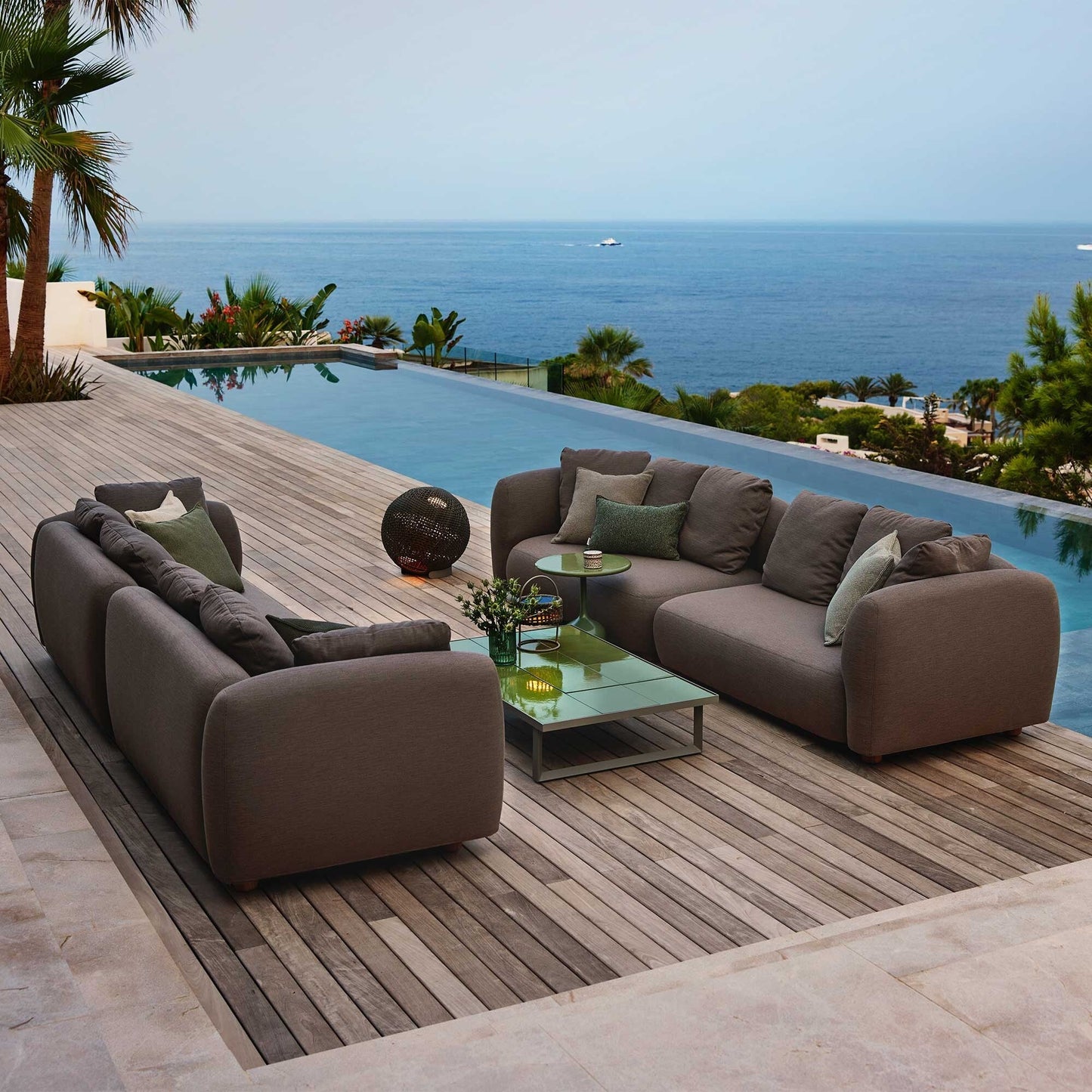 Capture Outdoor Ottoman Taupe