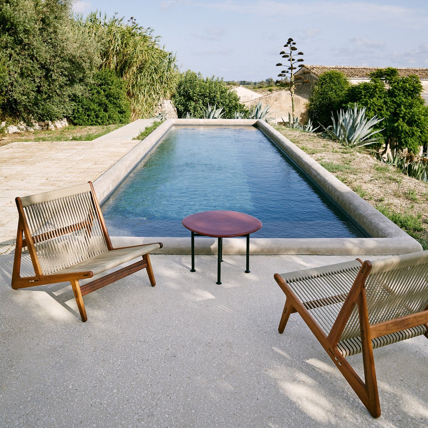 Carmel Outdoor Lounge Tisch Schwarz