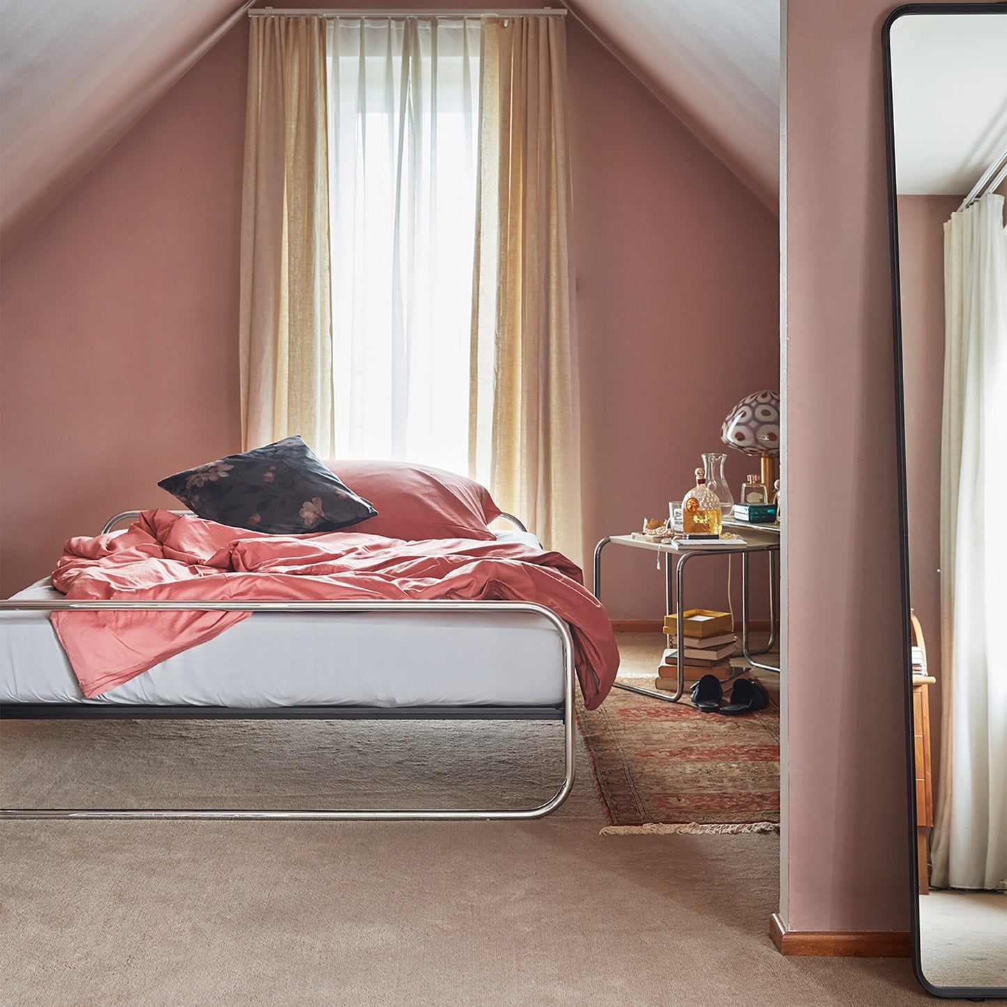 Roth Modell 455 Doppelbett 182x205cm Schwarz