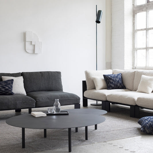 03 Couchtisch Ø 118cm Schwarz