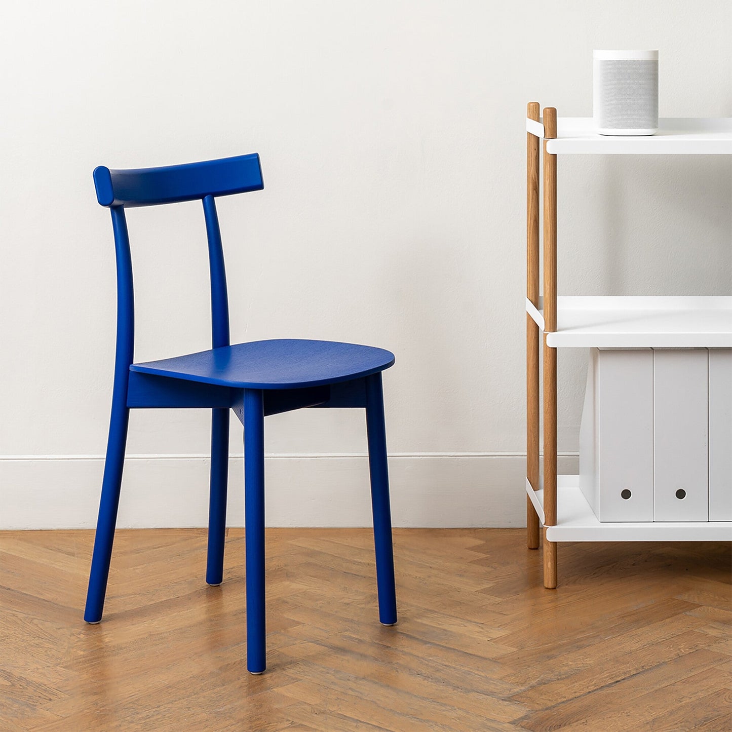 Skinny Wooden Stuhl