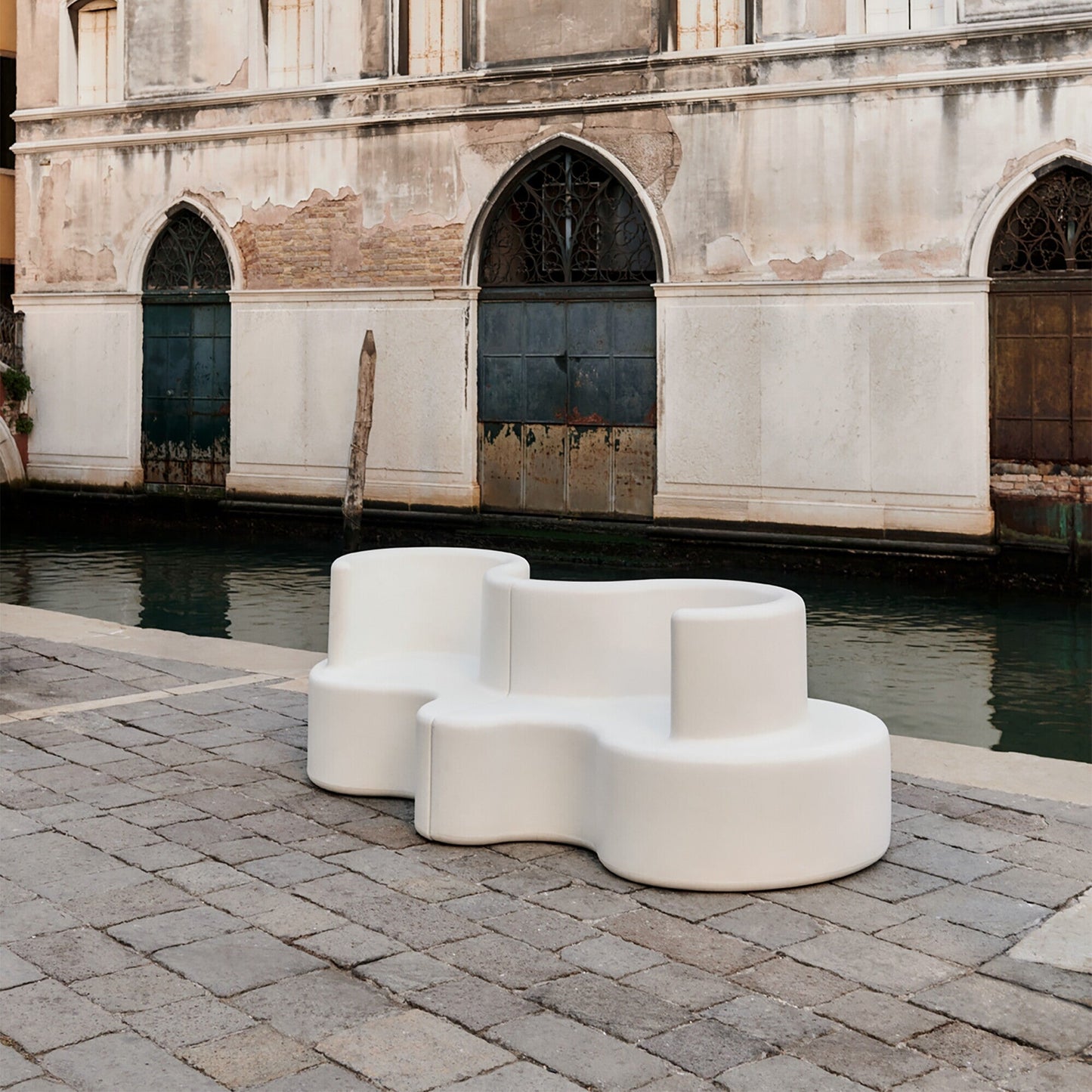 Cloverleaf In/Outdoor Sofaelement links Schwarz
