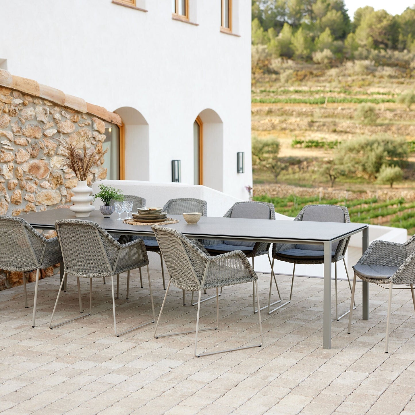 Breeze Gartenarmlehnstuhl mit Kufen Taupe